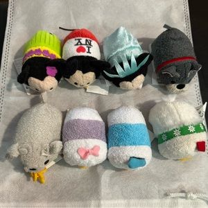 lot of 8 discontinued Disney tsum tsum
